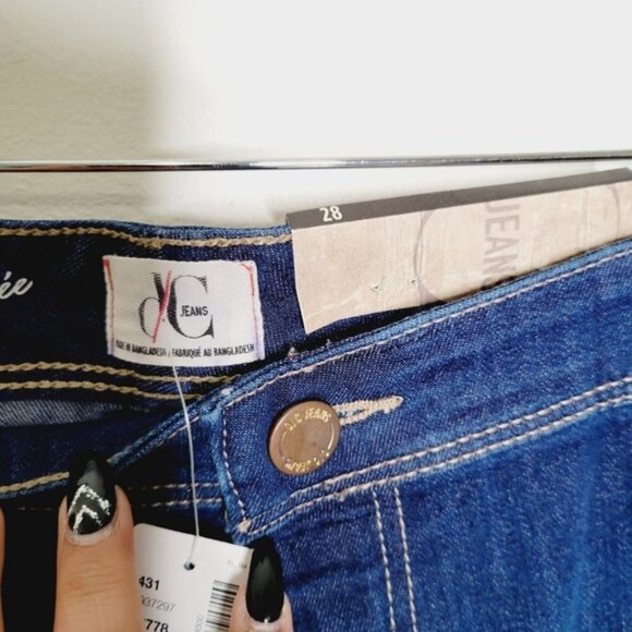 NWT Penningtons D/C Slightly Curvy Jeans - Picture 8 of 10